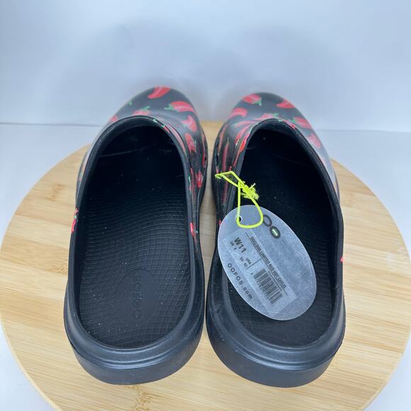 OOFOS OOcloog Red Hot Chilis Shoes Sz 11 Peppers Black Comfort Recovery Slip On - Picture 4 of 7